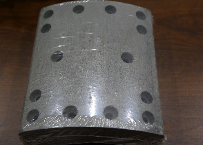 Ceramic Truck Brake Linings 4515 / 4551 / 4707 / 4709 With ISO & IATF