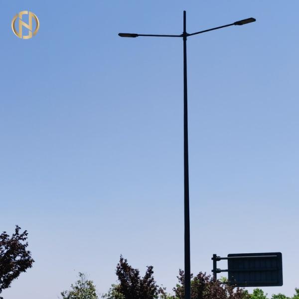 Customizable Electical Outdoor Solar Street Light Pole Design With Hot-Dip