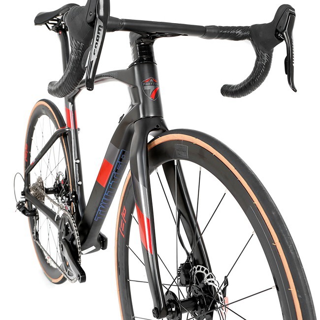 CYCLONE Pro Carbon Fiber Road Bike