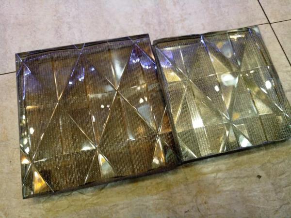 Buy cheap Even Surface Artistic SGCC 300x300mm Sand Carved Glass from wholesalers