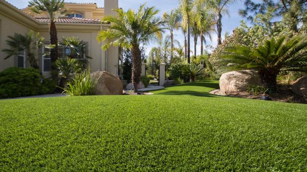 UV-resistant Garden Artificial Grass Turf Green Looking Synthetic Turf
