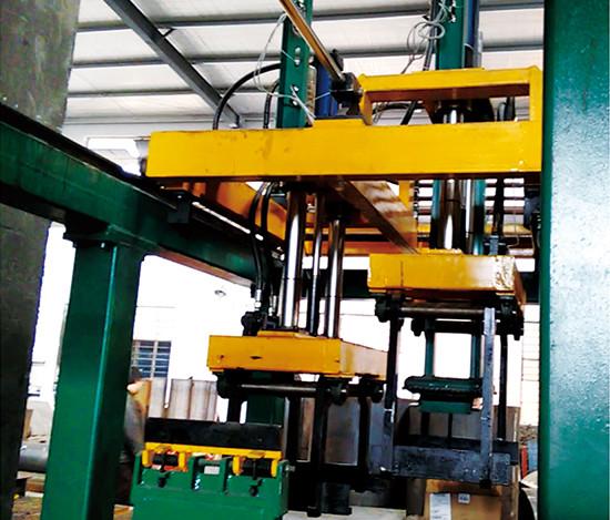 Buy cheap Valves Bearings Flaskless Molding Equipment For Flywheel Housing Brake Caliper from wholesalers