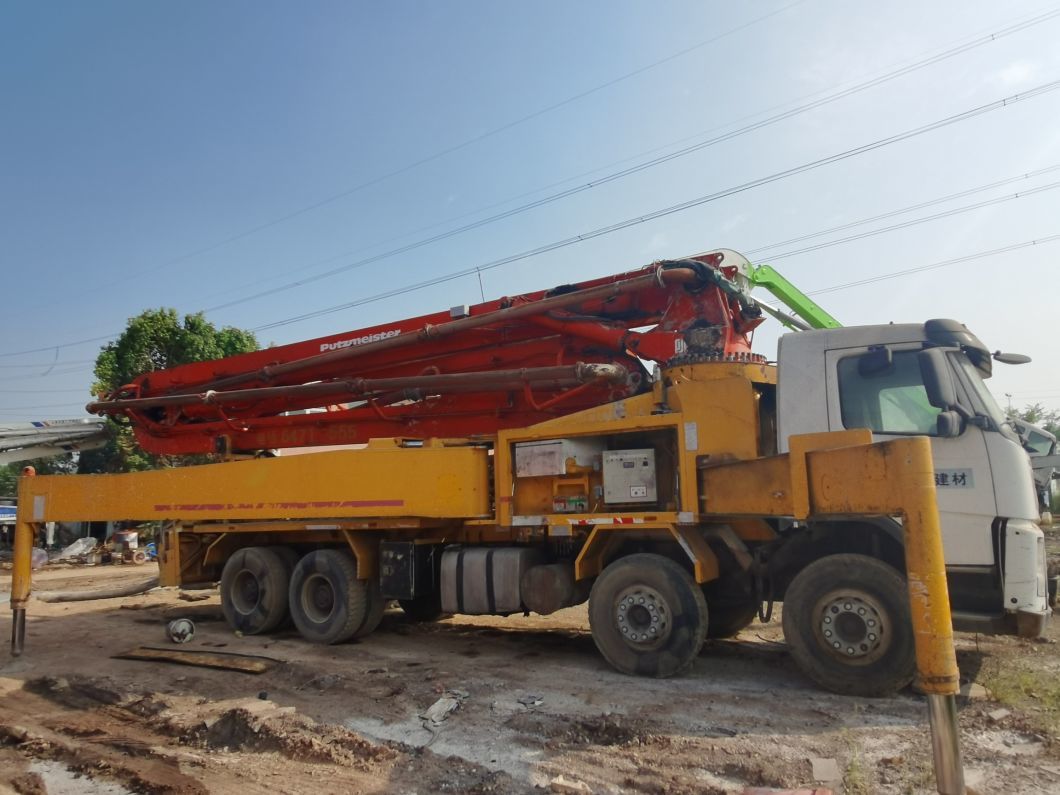 Putzmeister Concrete Pump on Benz Chassis for Sale 36m 38m