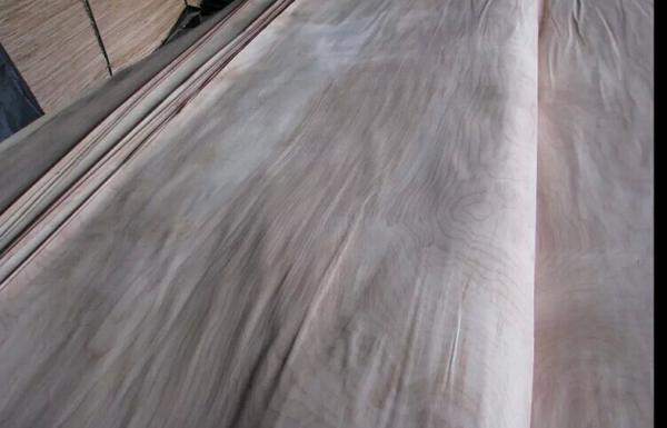 Buy cheap Natural Rotary Cut Birch cutting wood veneer A Grade For Furniture from wholesalers