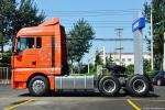 2 Driver SINOTRUK SITRAK G7 Heavy Truck 440 Horsepower 6X4type CNG Tractor Head