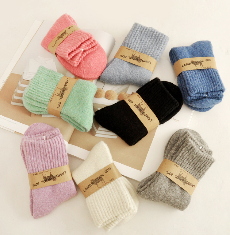 Extra Long Padded Football Scrunch Socks for Youth Athletes' Comfort and Support