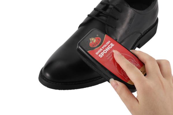 Buy cheap Shoe Shine Sponge Instant Shoe Polish Portable Plastic Can Carton Packaging For Main Market Asia LOGO OEM from wholesalers
