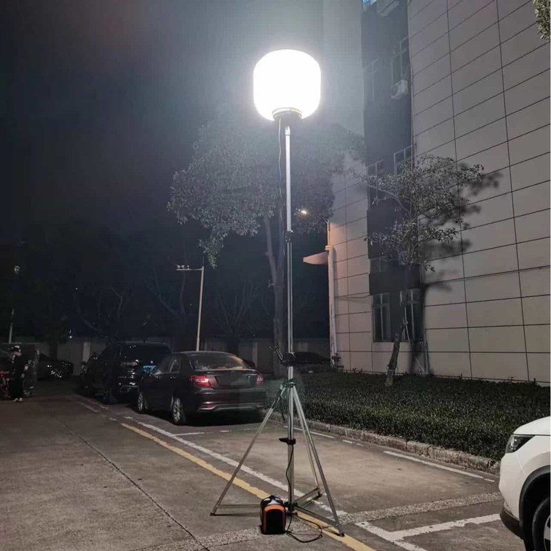 IP65 Waterproof 500W 800W 1400W Mobile Balloon Lights Solar Portable Light Tower Generator Led Work Light