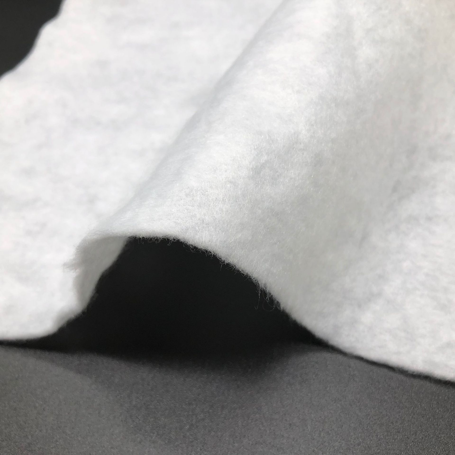 150gsm Colorful 1mm-4mm Polyester Needle Punched Nonwoven Fabric Felt for Lining