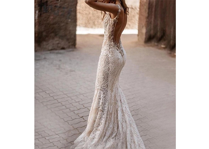 Fashion Mermaid Wedding Dress Deep V Neck Sleeveless Backless Beading