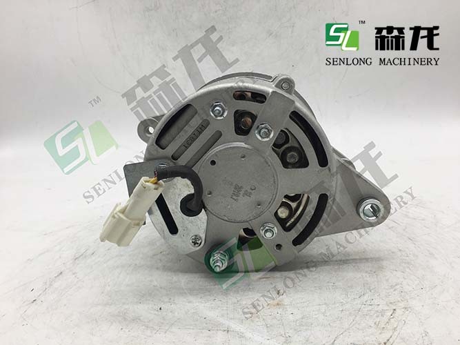 24V 30A CW Alternator for Hitachi excavator EX120 ISUZU 4BD1T Engine 8970222110, 8970222111 replacement parts