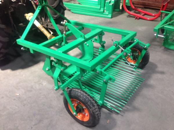 Buy cheap PH700 - Farm implements Single- Row Potato Harvester/Digger working width 700mm from wholesalers