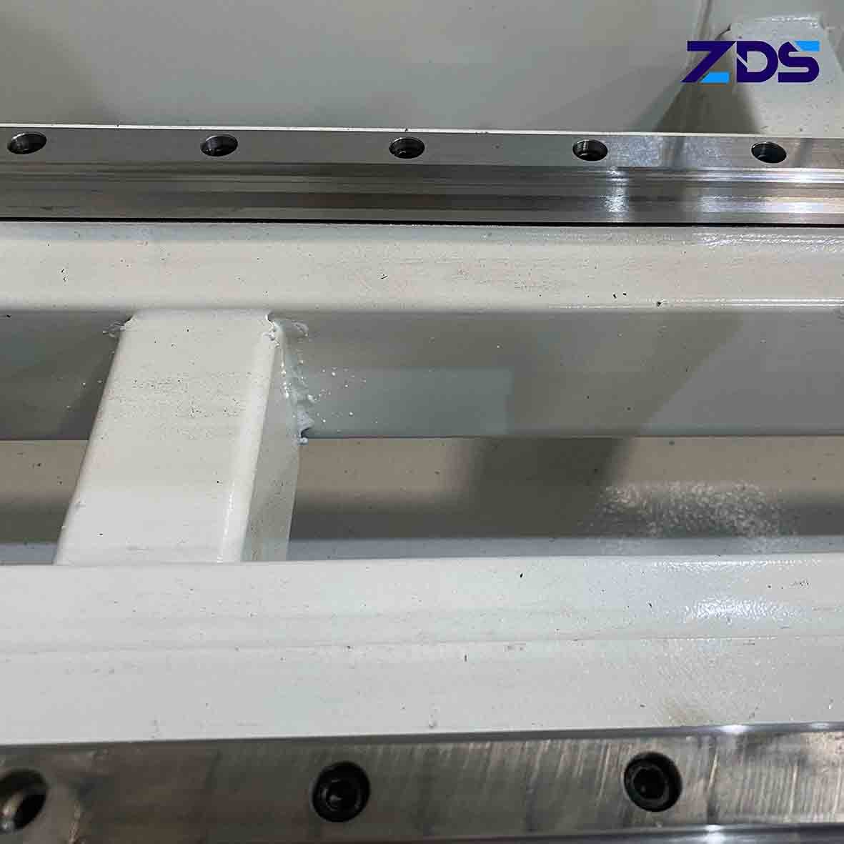 Dual Spindle CNC Side Hole Drilling Machine Infrared Hole Making Machine For Wood