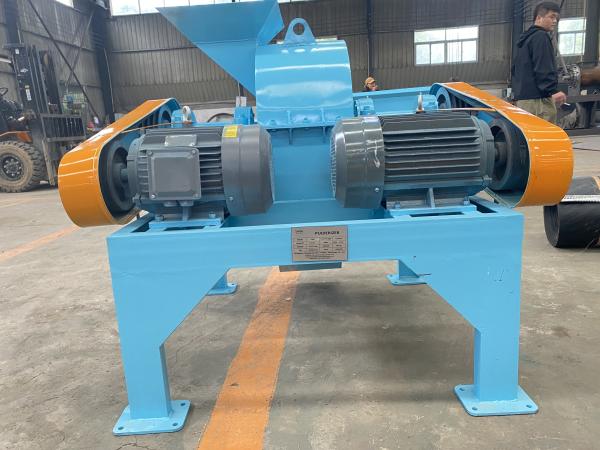 220V/380V/410V Fertilizer Shredding Device For Crushing Materials Into Small
