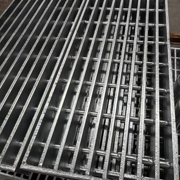Buy cheap Robust Low Maintenance Non Slip Grating With Exceptional Corrosion Resistance from wholesalers