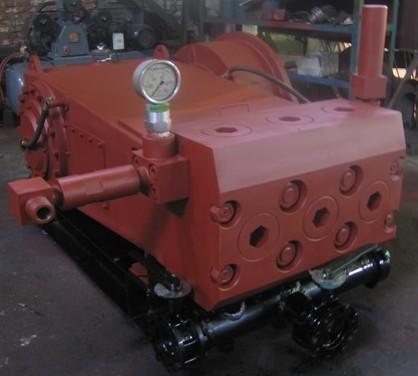 300KW, Flow 13-80m³/M, 10-70MPa, Fracture Pump For Oilfield Well Flushing /