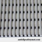PVC Safety Waterproof Floor Mat Non Slip Open Grid 90 CM