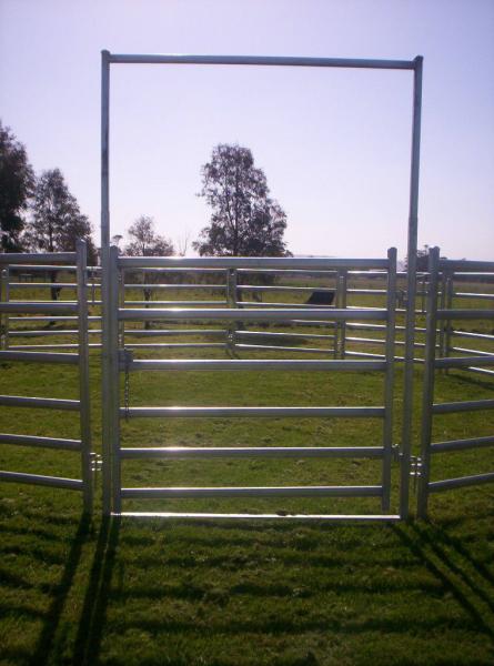 Buy cheap 18 Round Corral Panels HEAVY Duty Outdoor Animal Enclosure with Gate from wholesalers