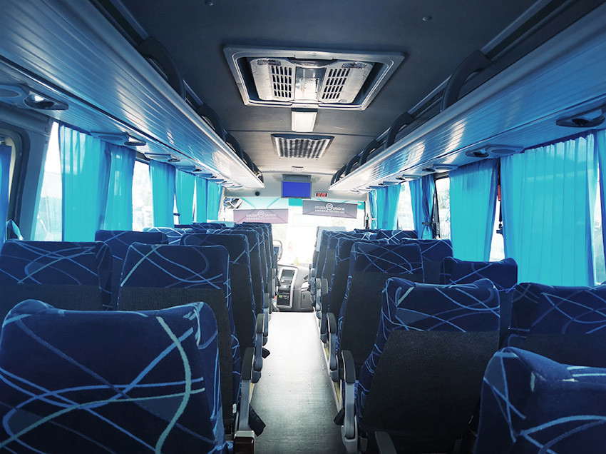 Golden Dragon Used Tourist Bus 38 Seats Left Hand Drive Diesel Engine