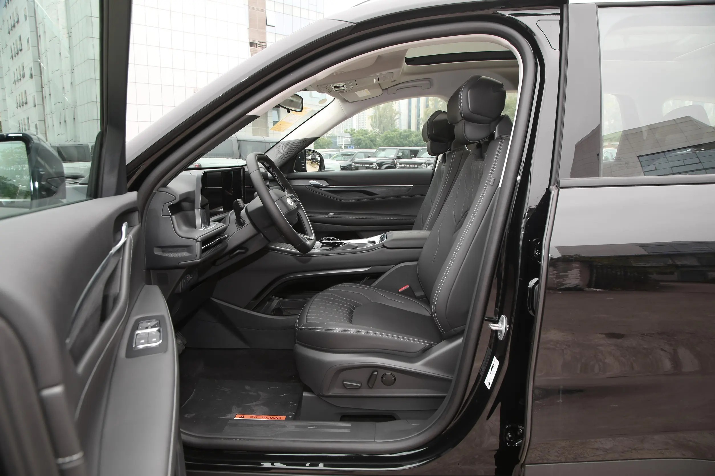 Changan FORD -2024 Ruijie L 2.0T EcoBoost Two Wheel Drive Seven Seater Stylish Model