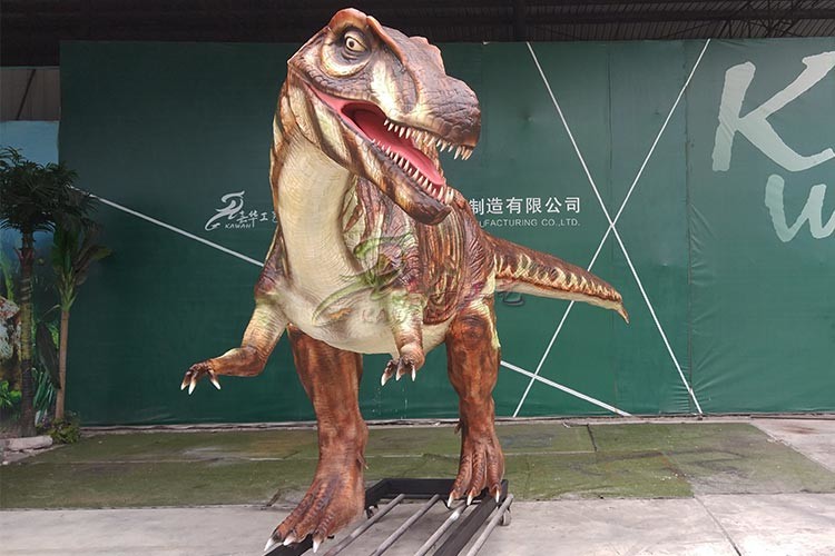 Sun Proof Life Size Dinosaur Statue Spinosaurus Dinosaur Lawn Sculpture