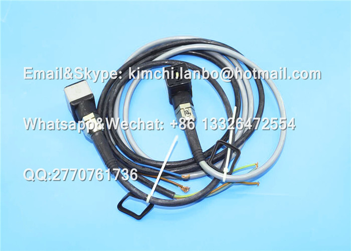 RoLand pneumatic cylinder plug set roland machine parts printing machine parts