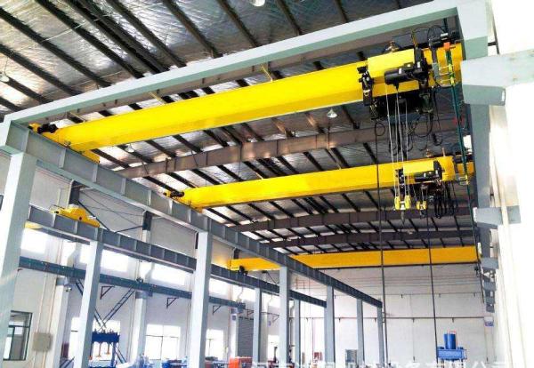Small European Standard Single Girder Overhead Crane remote control with hoist