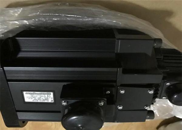 Buy cheap Industrial Servo Motor Yaskawa 35N.m 42.1A 200V AC Servo Motor SGMGH-55ACA61 from wholesalers