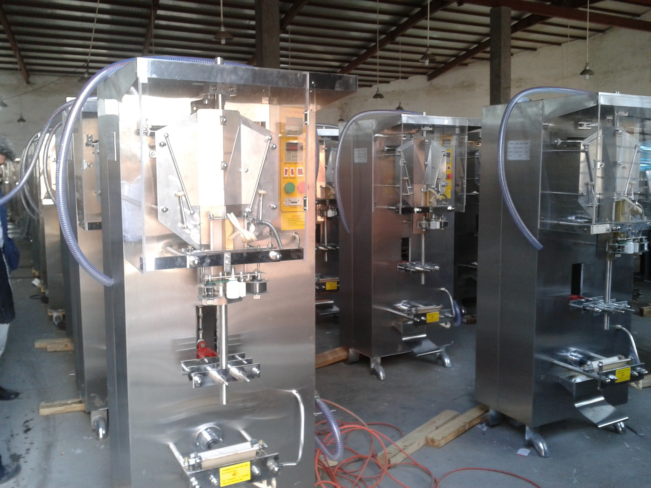 High Precision Automatic Filling Machine No Bottle No Capping Self Cleaning Interface