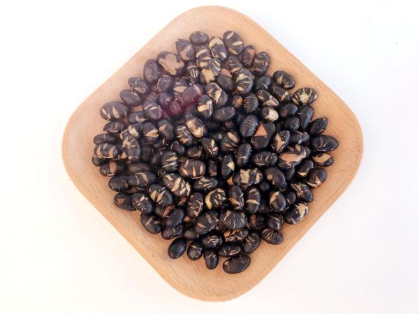 Buy cheap Full Nutrition Dry Black Soybeans Safe Raw Material Keep In Cool Condition from wholesalers