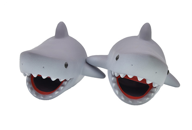 Gray Color Kids Faucet Extender Baby Kids Hand Wash Helper Shark Shape Durable Plastic