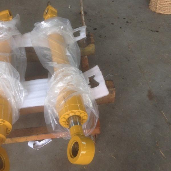 Buy cheap PC130LC-7 bucket cylinder 707-01-0F040 , 707-01-XU080, 707-13-95080 from wholesalers