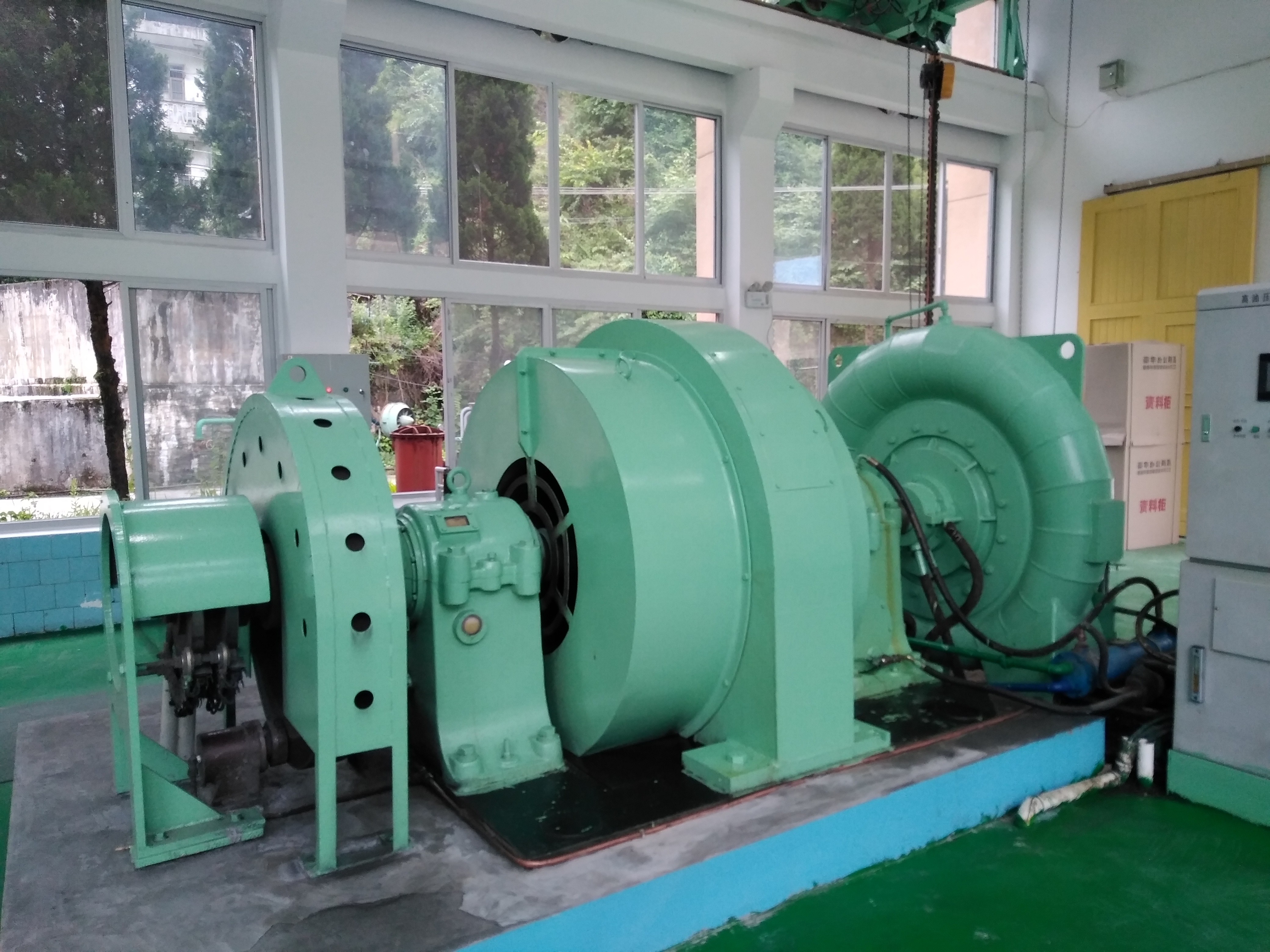 Power Stainless Steel Francis Turbine Generator 300KW-20MW Vertical or Horizontal Installation