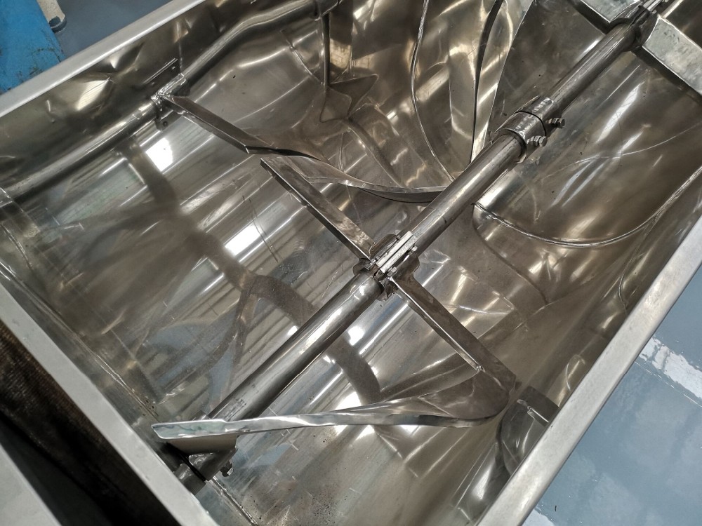 Z Arm Blender Mixer Machine 12000 L Multifunctional 1.1 KW
