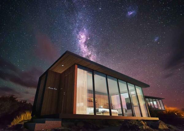 Deluxe Modern Prefab Houses , Anti Seismic Modern Prefab Tiny House For Tourist