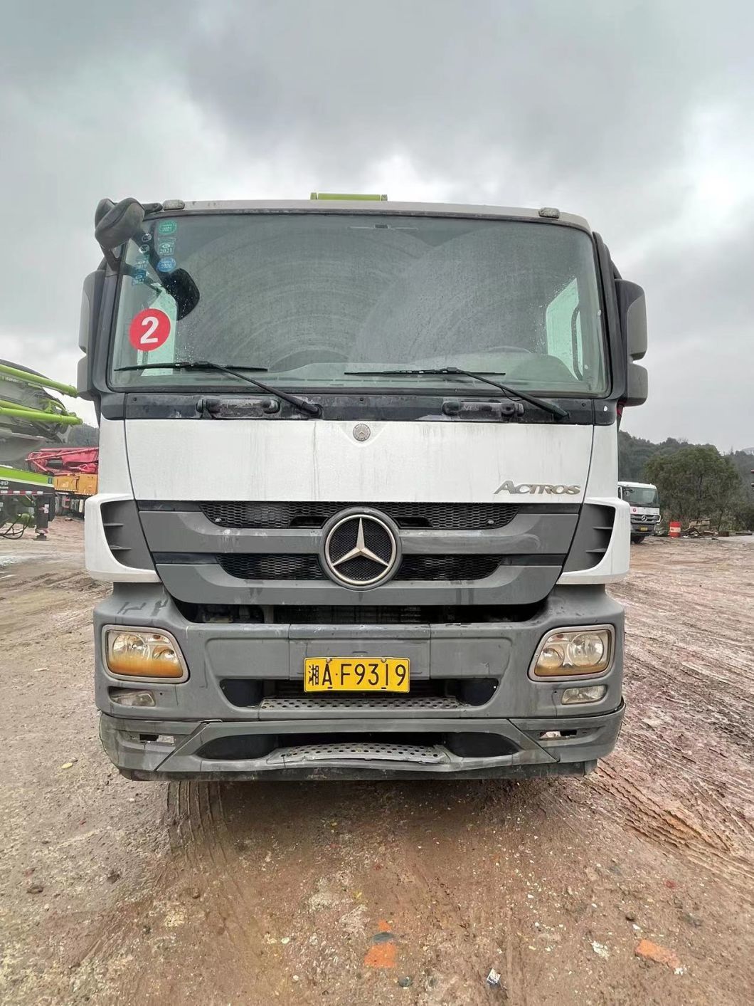 High Quality 2018 Zoomlion 56m Concrete Pump Truck for Sale Used Zoomlion Concrete Pump Price