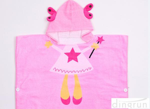 Buy cheap Kids Hooded Beach Towels Personalized With Printed Cartoon Character Logo from wholesalers