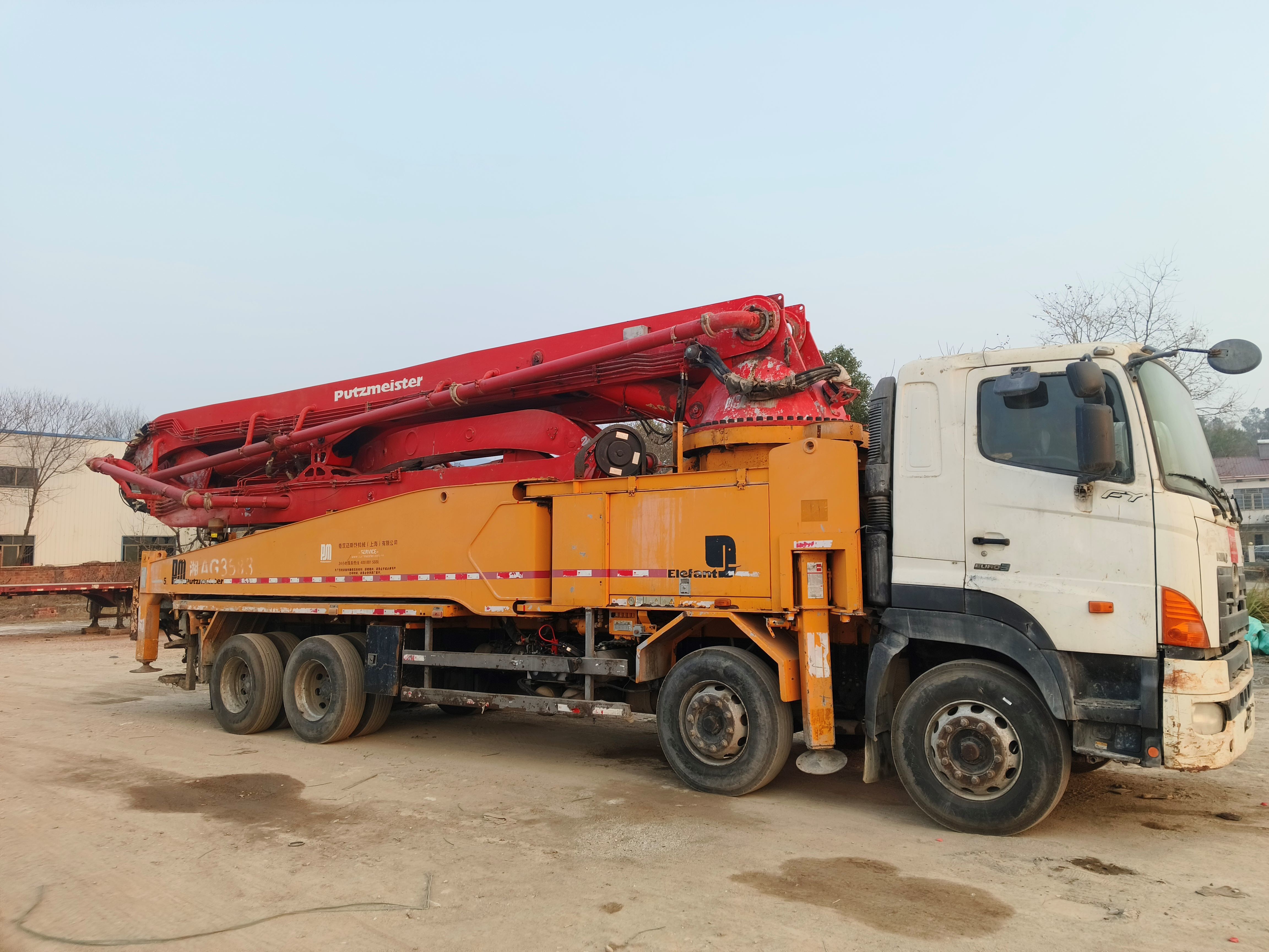 49 Meter Max.Vertical Reach M49-5RZ Truck Mounted Concrete Boom Pump From PM for Concrete Machinery