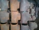 SCH30 Bevel Carbon Steel Pipe Tee Balck Painting Galvanized Pipe Fitting