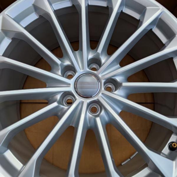 Buy cheap Light Cast 66.5 Hole 5x112 19 Inch Wheels Grey Multi Spokes For Audi A8 D5 from wholesalers