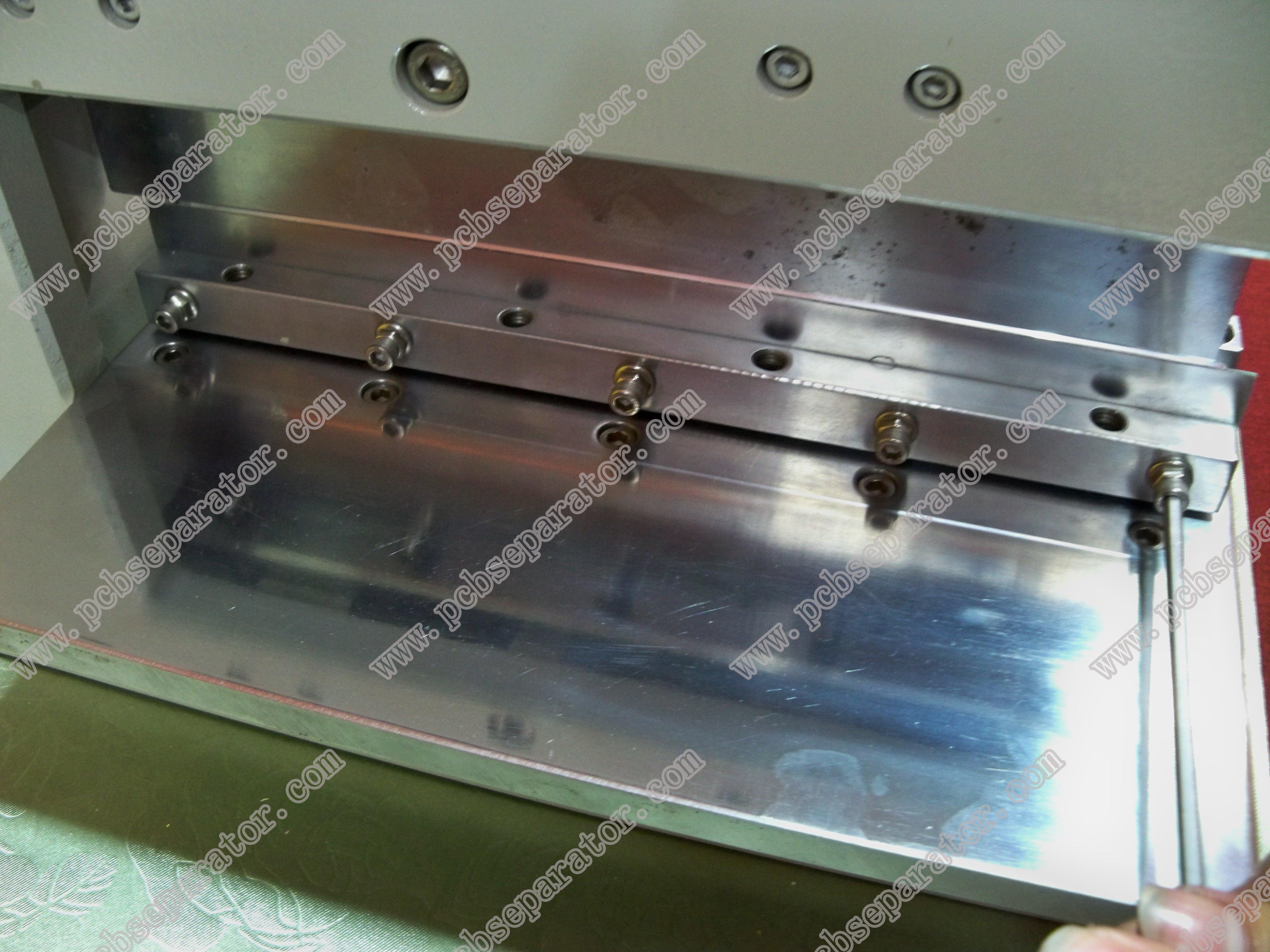 High Precision V-Cut Pcb Separator Machine With Lowest Stress