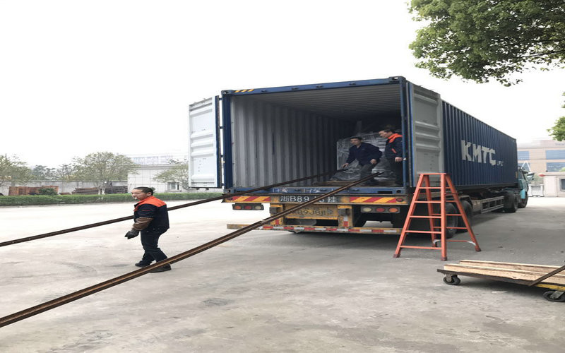 Durable Paper Box Forming Machine 6.8 * 4.3 * 3 M Machine Overall Dimension