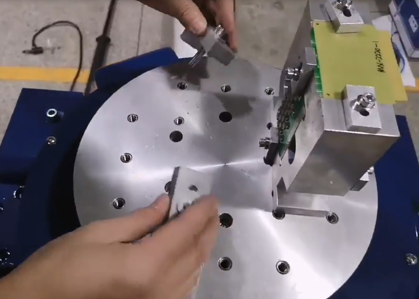 CE 32000N Electrodynamic Random Vibration Shaker System