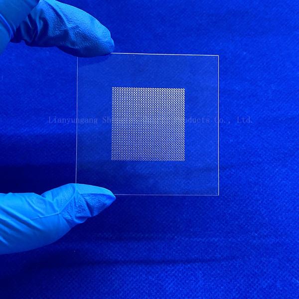 Buy cheap 1-10mm Thickness Square Transparent Laser Dill Hole UVC Quartz Glass Plate from wholesalers