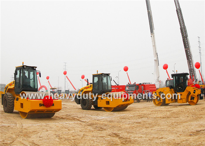 Shantui Full Hydraulic Road Roller SR18 with Operating weight 18000kg air condition cabin