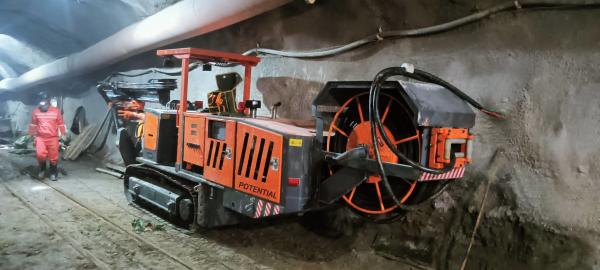 Buy cheap Hydraulic Drive 7.5Kw Jumbo Rock Drill Machine High Impact Frequency 0.8 - 2m/Min Speed from wholesalers