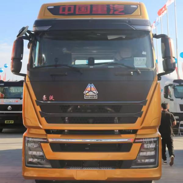 Buy cheap Used HOWO SINOTRUCK 6X4 Truck Head T7H 460 Tractor Truck with EURO 5 Emission from wholesalers