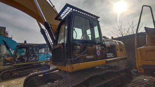 Buy cheap Used CAT 325CL Excavators, Spot Discount On Imported Japanese Excavators from wholesalers