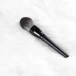 Shiny Black Color Individual Makeup Brush , Portable Fluffy Powder Brush