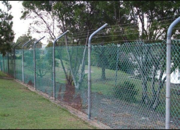 Buy cheap Galvanized Chain Link Panels 1.8mx10x50mmx50mm2.5mm, 29kg from ". Victoria " from wholesalers